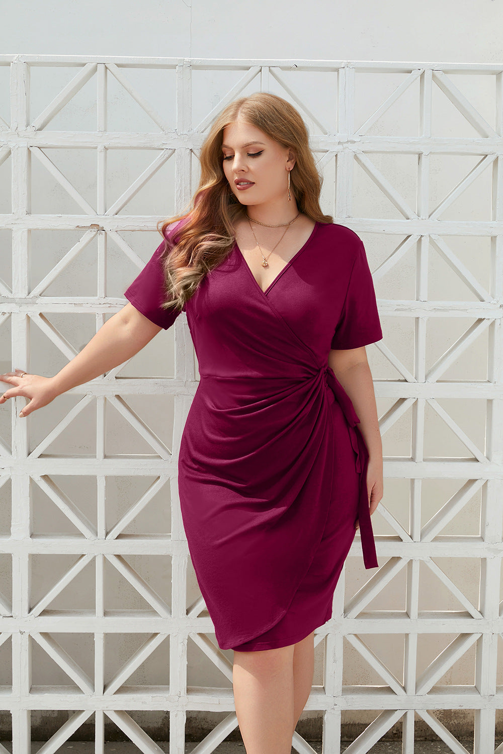 Damen Figurbetontes Wickelkleid mit kurzen Ärmeln und V-Ausschnitt Drune