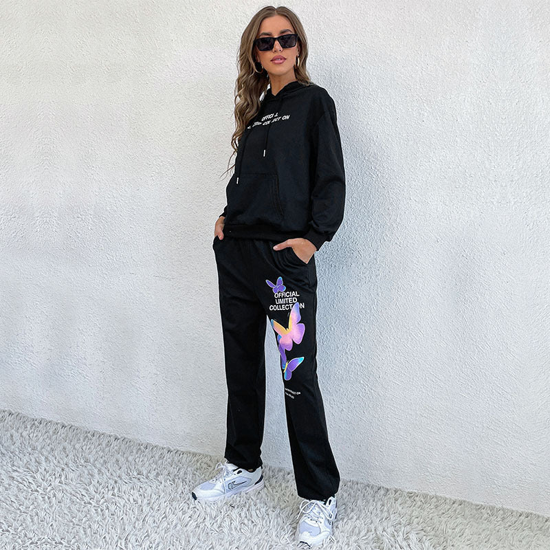 Damen Sportliche Hoodiekombination mit buntem Schmetterlings-Design und lässigen Details Drune