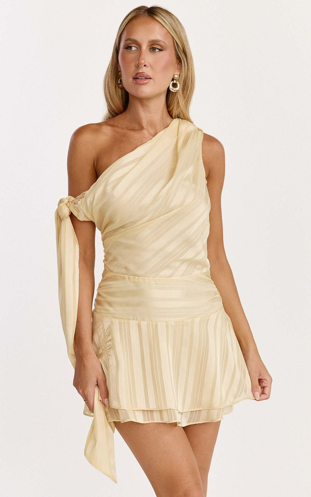 Damen asymmetrisches Mini-Kleid mit eleganter Drapierung und seitlichem Bindeband Drune