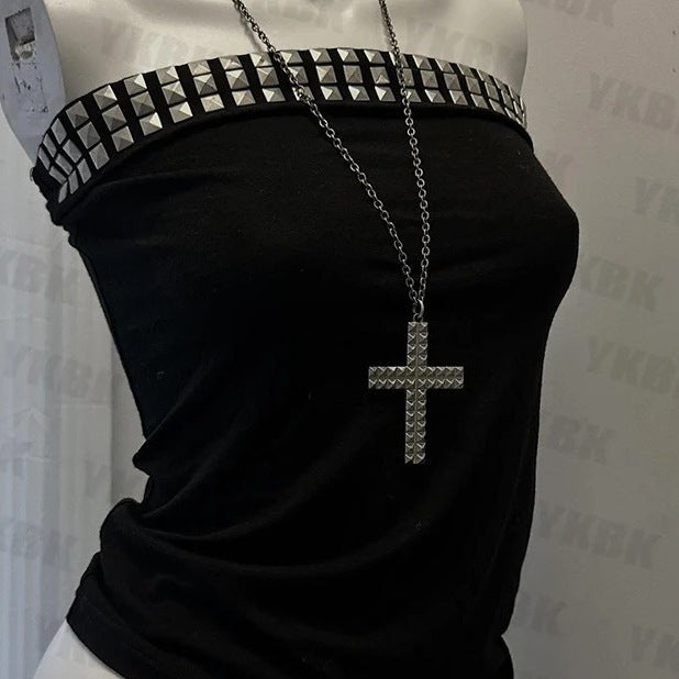 Damenrock mit spitzem Design und Nietenbesatz Drune