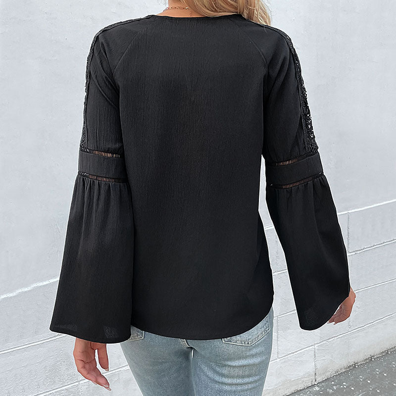 Damen Blusenshirt mit aufwendigem V-Ausschnitt und weiten Ärmeln Drune