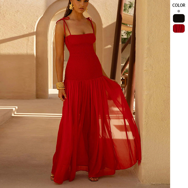 Damen Maxikleid mit einem eleganten, gerafften Oberteil und schwingendem Rock Drune