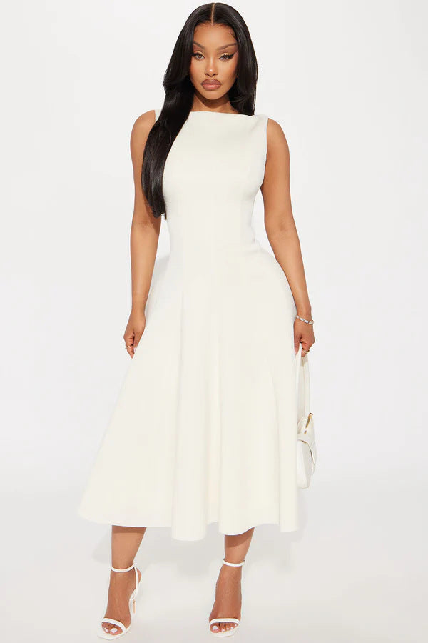 Damen Elegantes zeitloses Cocktailkleid mit schwingendem Rock und minimalistischer Silhouette Drune