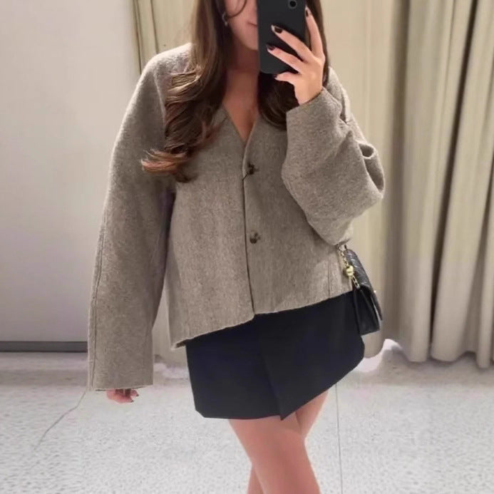Damen moderne Oversized-Jacke mit eleganter Knopfverschlussverarbeitung Drune