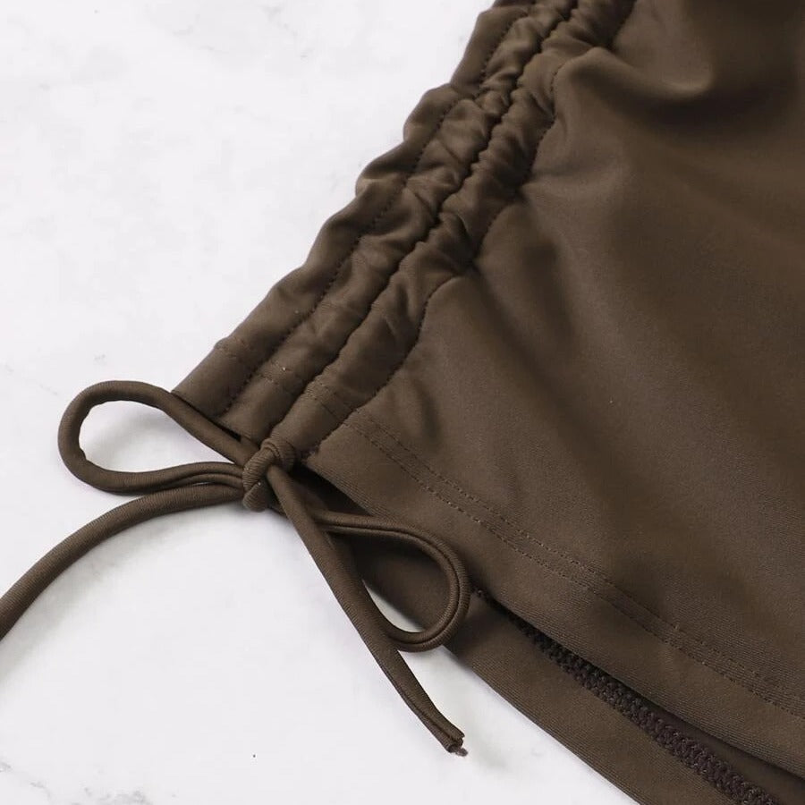 Damen Cropped Top mit dekorativen Rüschendetails und hohem Bund Drune
