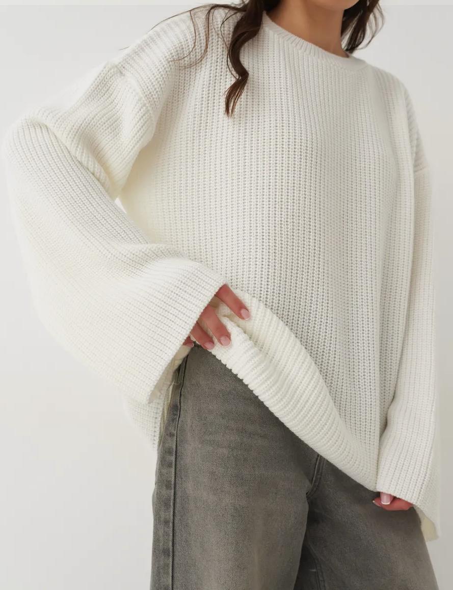 Damen Oversized Strickpullover mit modernen Schnittlinien Drune