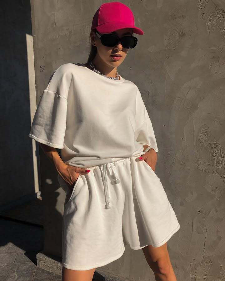 Damen lässiges Oberteil und Shorts-Set mit Knopfdetails Drune