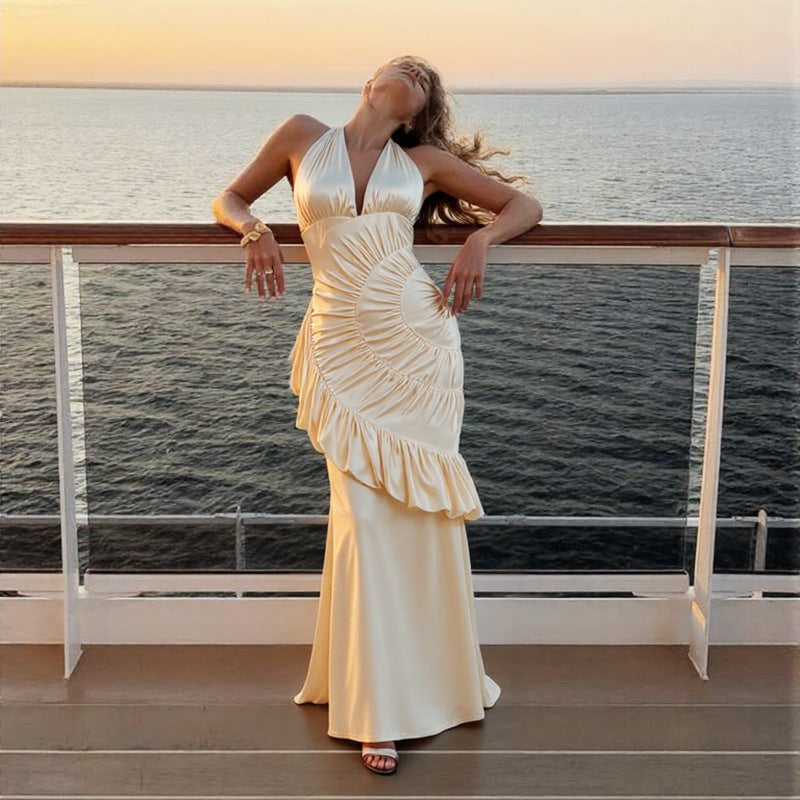 Damen Elegantes Maxikleid mit asymmetrischem Schnitt und raffinierten Drapierungen Drune