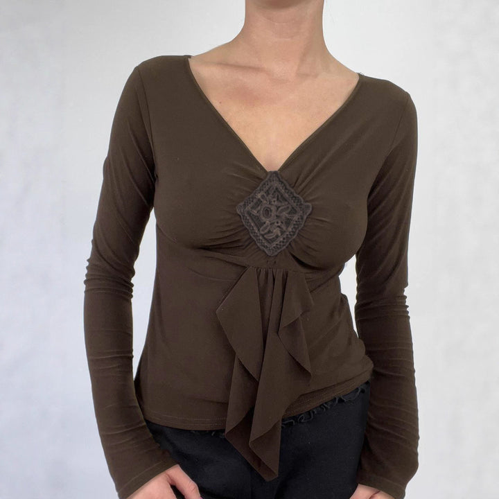 Damen nan figurbetontes Langarmshirt mit Drapé-Vorderteil und gehäkelter Mittelapplikation Drune
