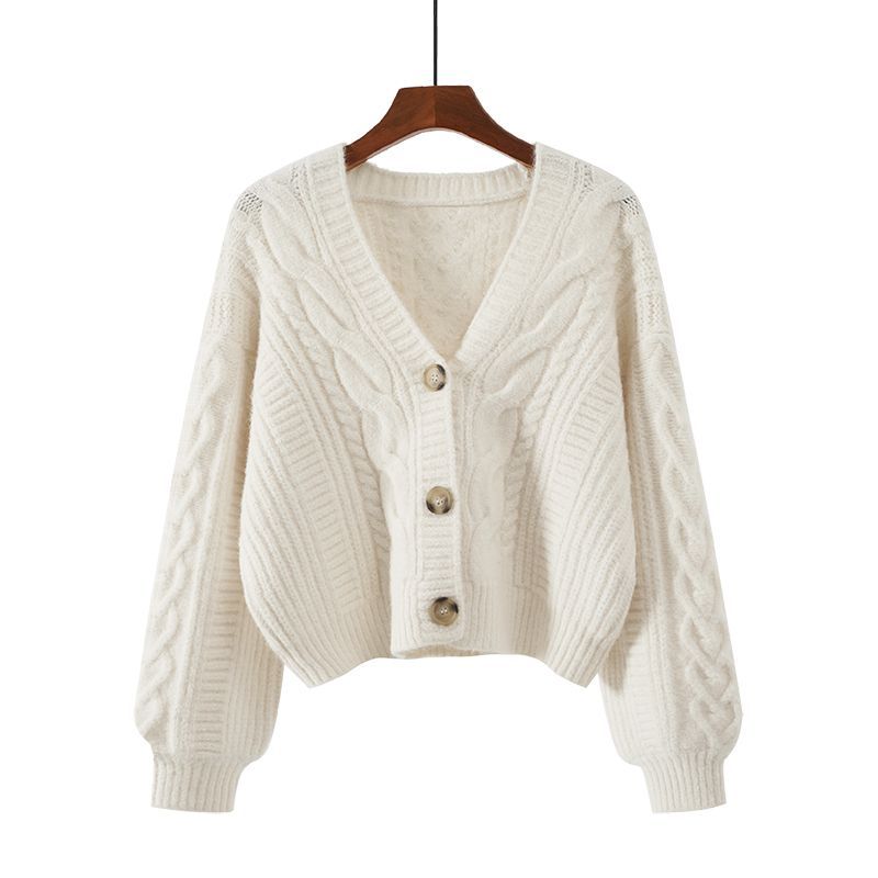 Damen Modische Strickjacke mit Zopfmuster und extravaganten Knopfdetails Drune