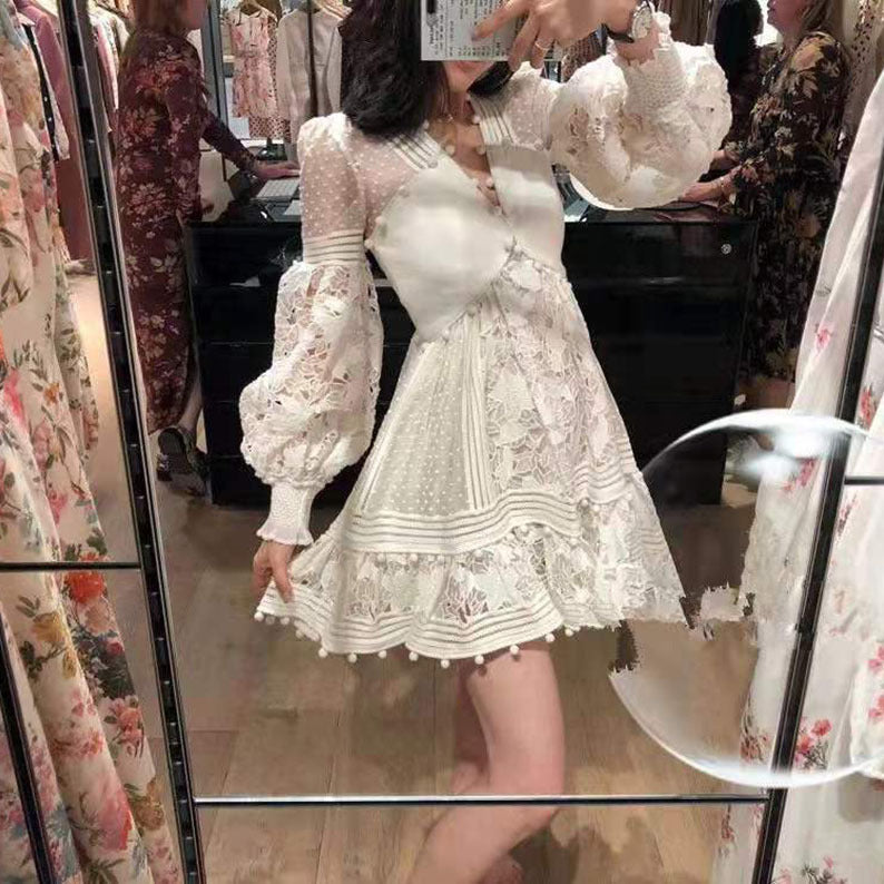 Damen Volantkleid mit Blumenspitze und Puffärmeln Drune