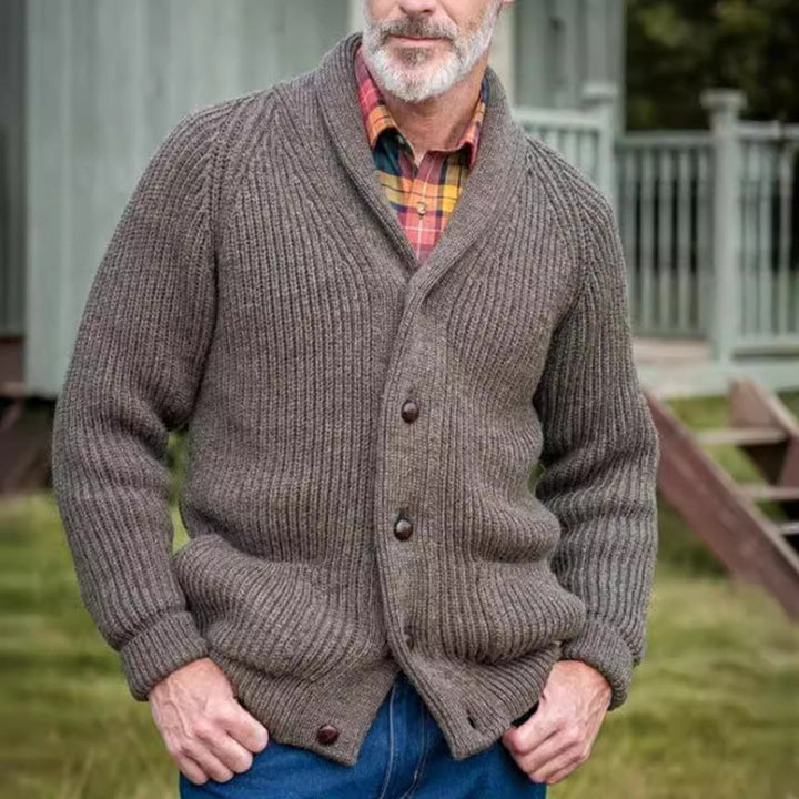 Herren grob gestrickter Cardigan mit praktischen Taschen und modernem V-Ausschnitt Drune