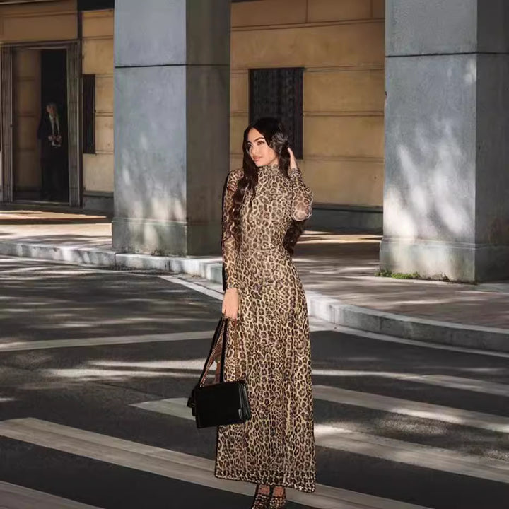 Damen Maxi-Kleid aus leichtem Stoff mit Leopardenmuster und hoher Passform Drune