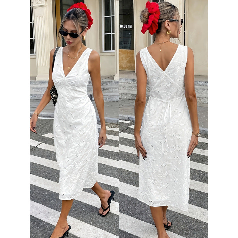 Damen Midikleid mit eleganter Lochstickerei und V-Ausschnitt Drune