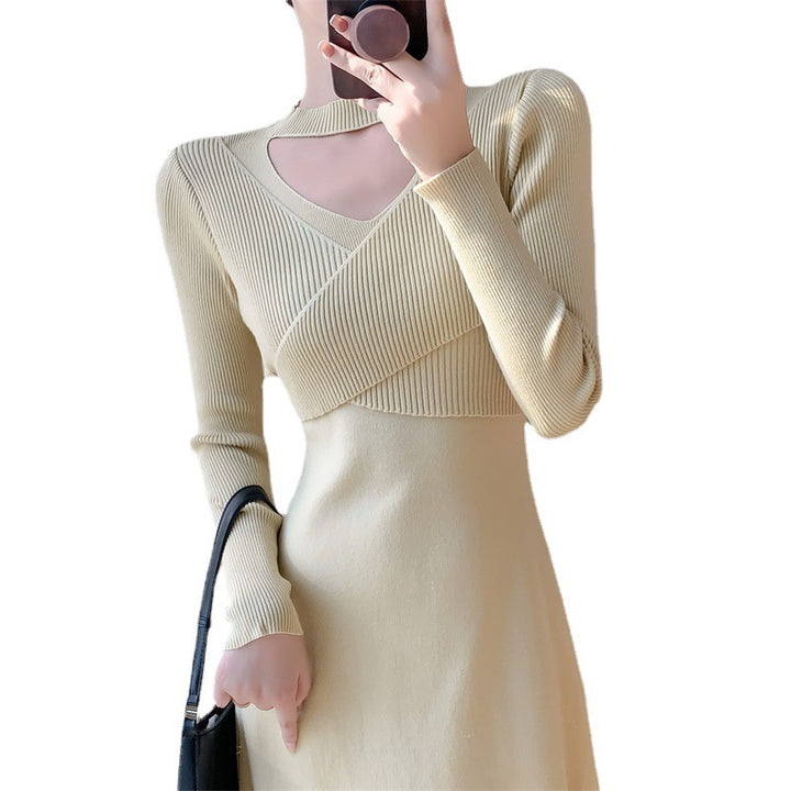 Damen Strickkleid mit offener Schulterpartie und elegantem V-Ausschnitt Drune