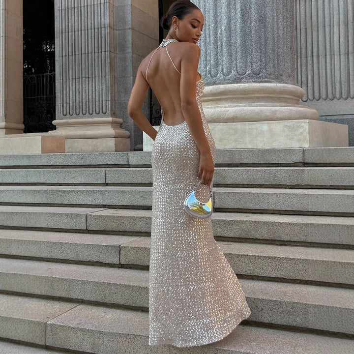 Damen Glitzerndes Abendkleid mit hohem Kragen und figurbetonter Silhouette Drune