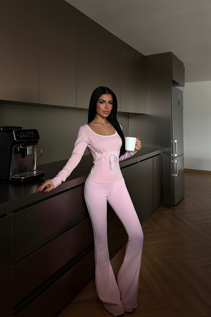 Damen eleganter Jumpsuit mit tiefem V-Ausschnitt und taillierter Silhouette Drune