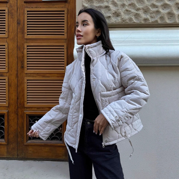 Damen gesteppte Übergangsjacke mit hohem Kragen und Tunnelzug Drune