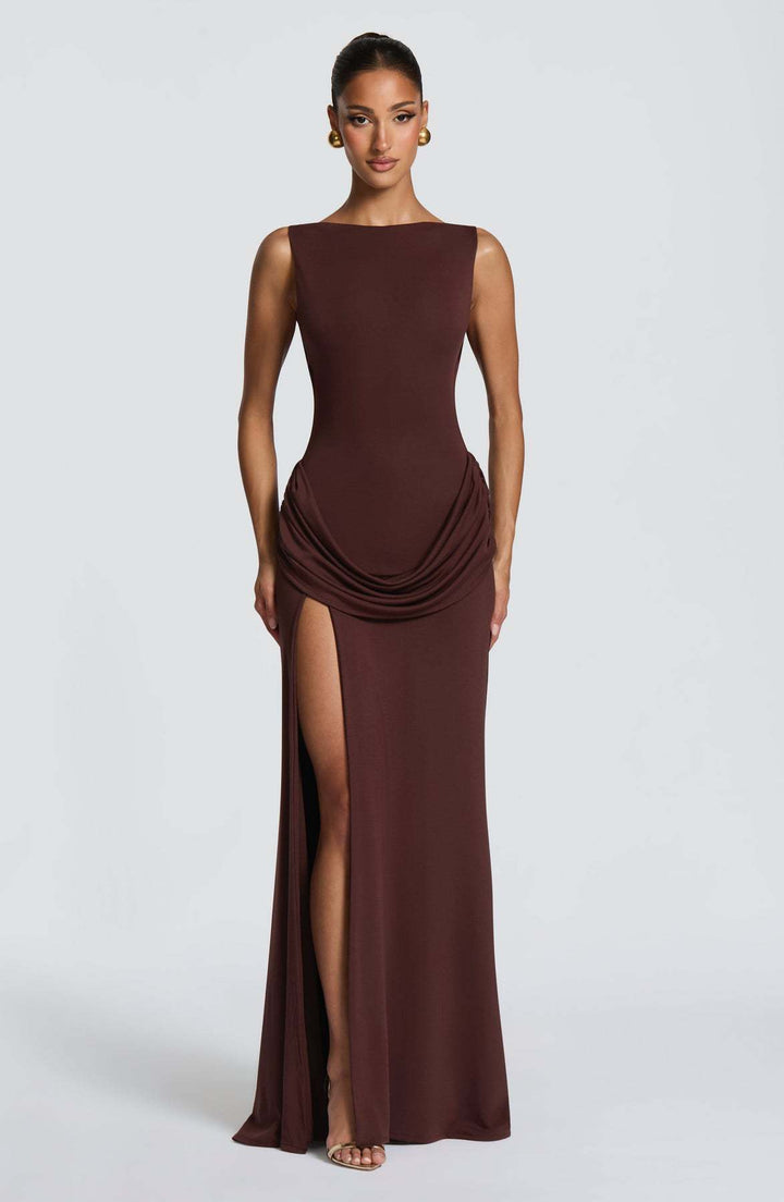 Damen Elegantes Maxikleid mit raffinierter Drapierung und hoch schlitzendem Design Drune
