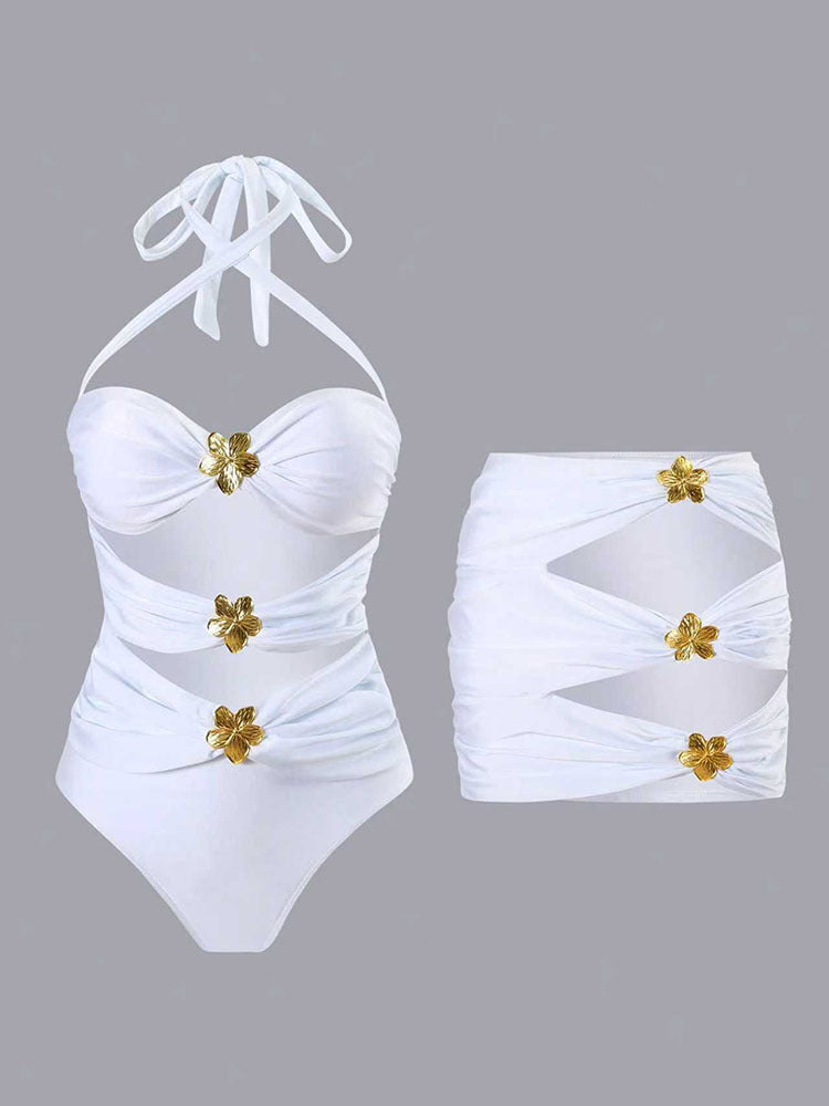 Damen Designer Badeanzug mit elegantem Wickeldesign und goldenen Akzenten Drune