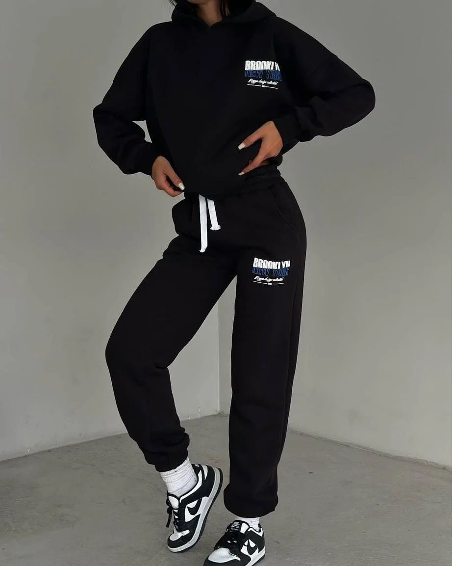Damen lässiger Fleece-Hoodie und Jogginghose Set mit praktischem Kordelzug und hochwertiger Baumwollmischung Drune