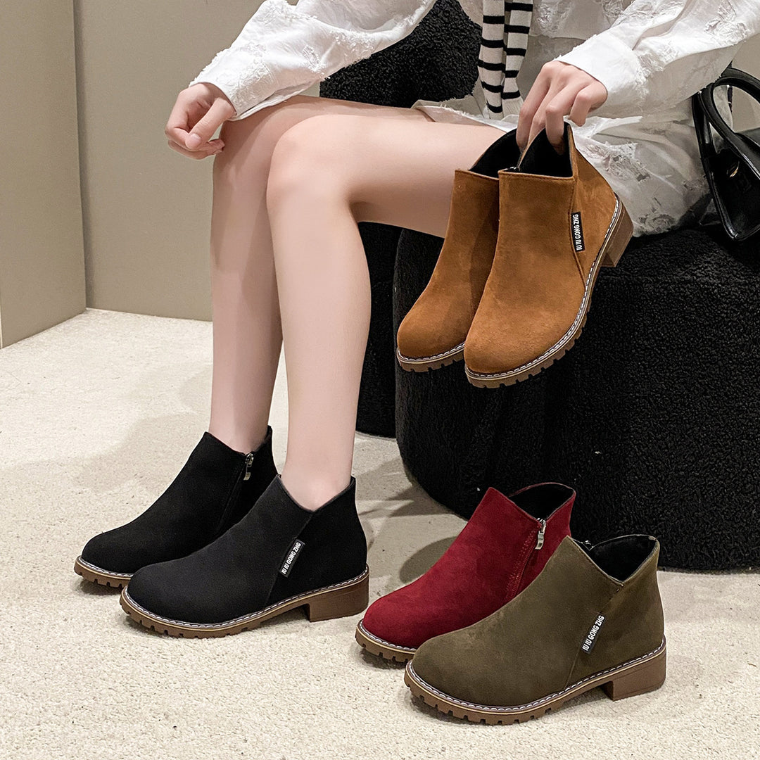 Damen nan kurze Reißverschluss-Stiefelette aus Veloursoptik mit profiliertem Traktorsohlensystem und gepolstertem Komfortfutter Drune