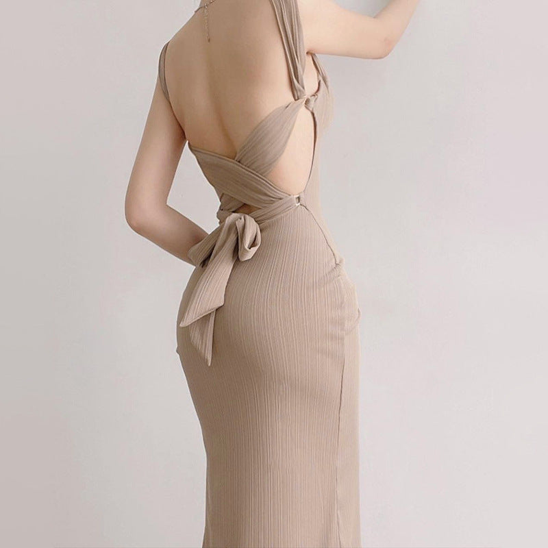 Damen Elegantes Midikleid mit gerafftem Oberteil und markantem Rechtecksausschnitt Drune