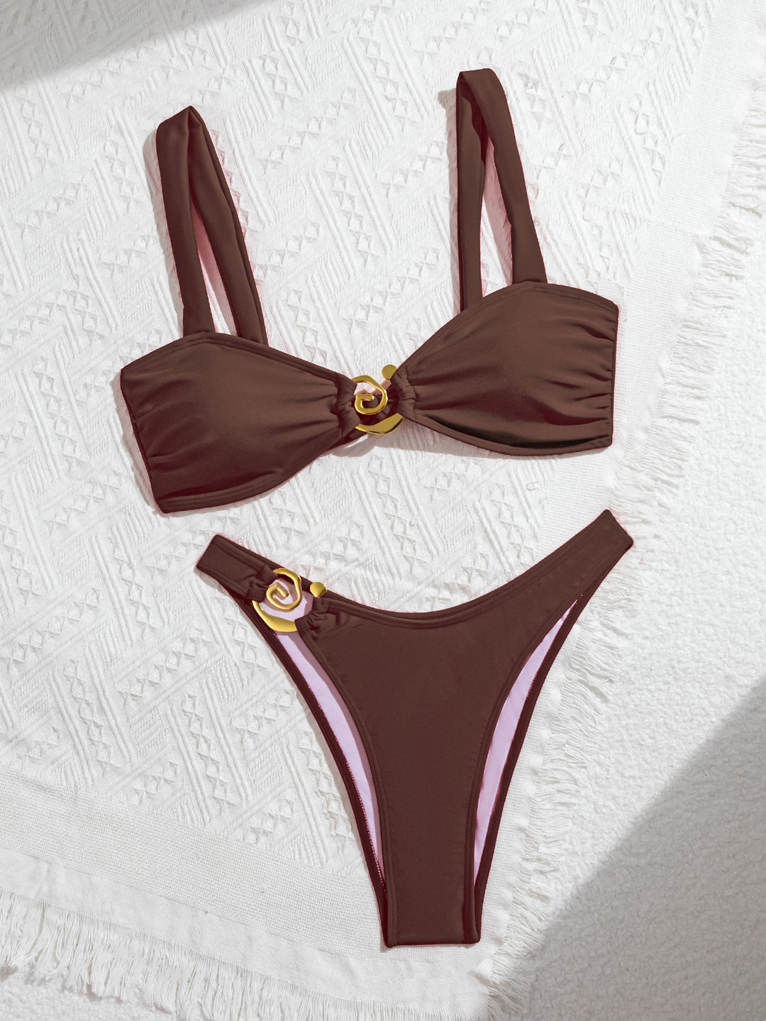 Damen Elegant geschnittenes Bikini-Set mit dekorativen Metallelementen Drune