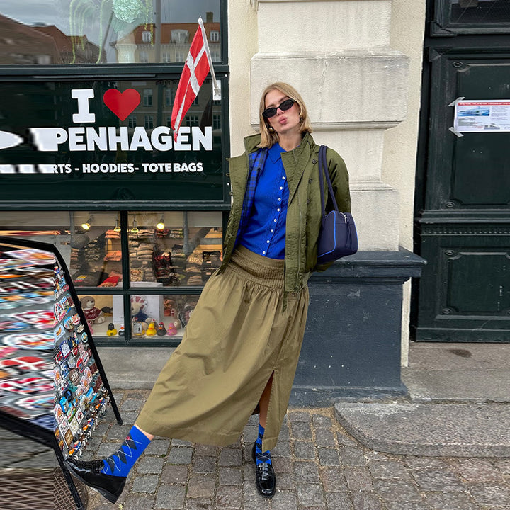 Damen Urbane Bomberjacke mit eleganten Details und hohem Kragen Drune
