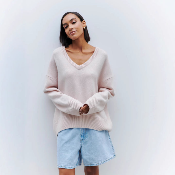 Damen Viskose-Pullover mit tiefem V-Ausschnitt und breiten Bündchen Drune