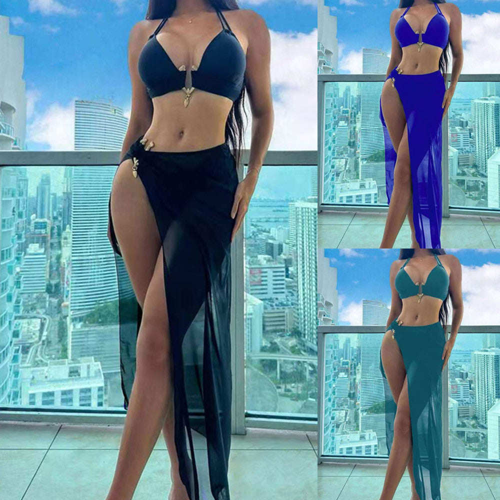 Damen Bikini-Set mit schickem Wickelrock und raffiniertem Halterneck Drune