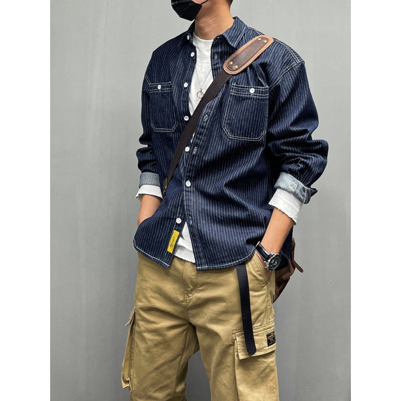 Herren lässiges Denim-Hemd mit vertikalem Streifenmuster und praktischen Brusttaschen Drune