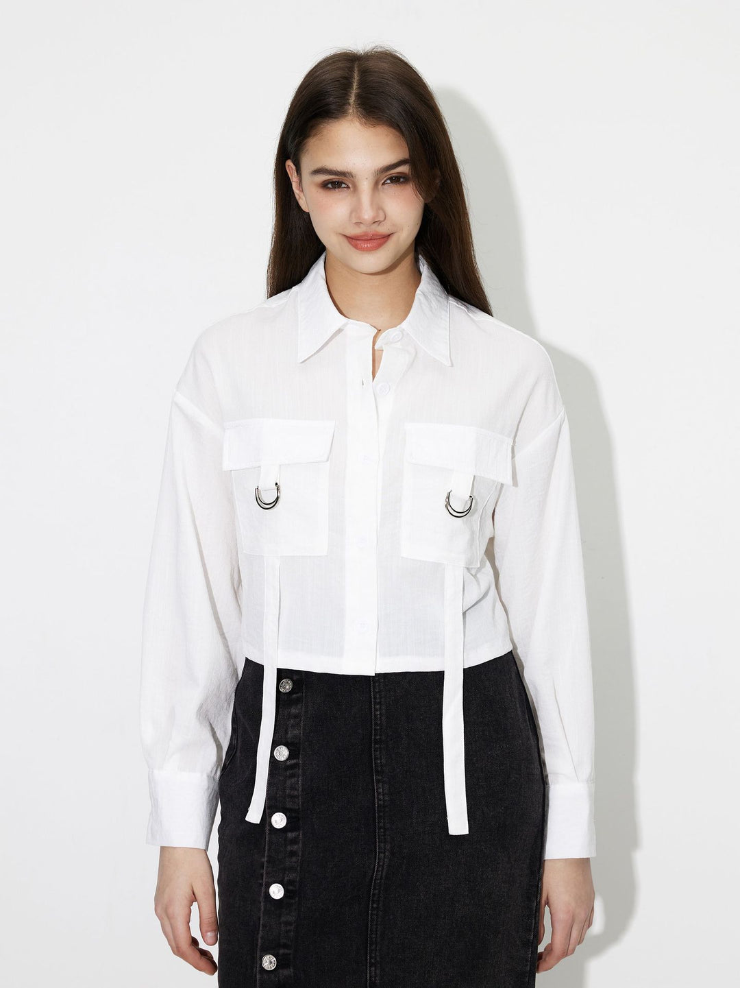 Damen cropped Hemdbluse mit praktischen Taschen und modernen Details Drune