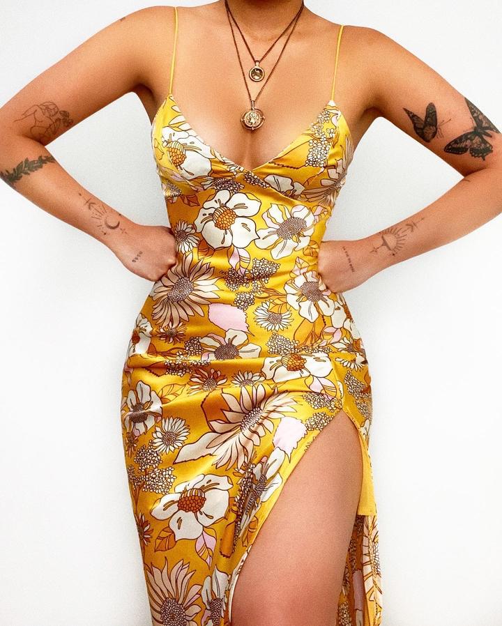 Damen Maxikleid mit tiefem V-Ausschnitt und elegantem Schlitz Drune