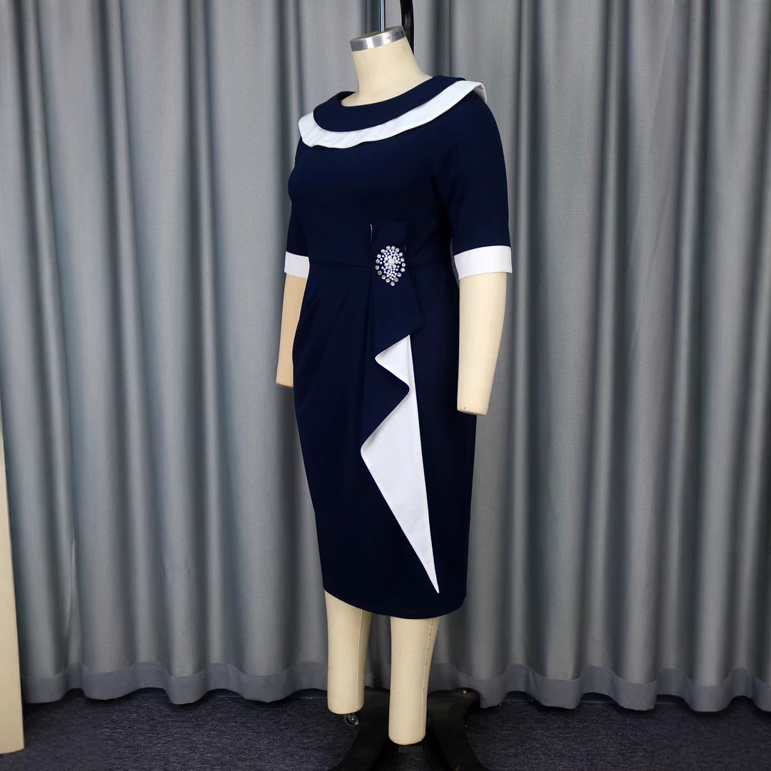 Damen Elegantes Kleid mit kontrastierenden Rüschendetails Drune