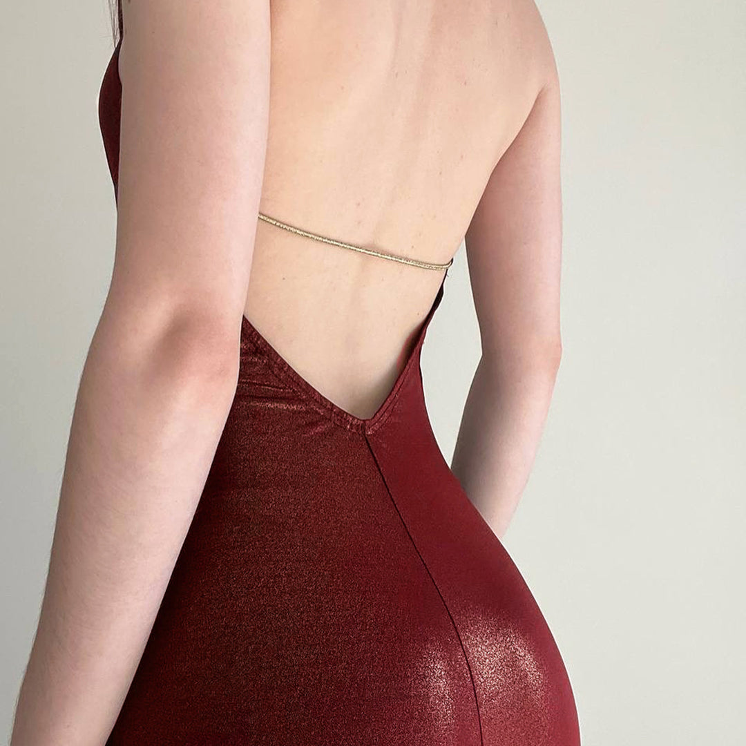 Damen Abendkleid mit schimmerndem Satin und elegantem Schlitz Drune
