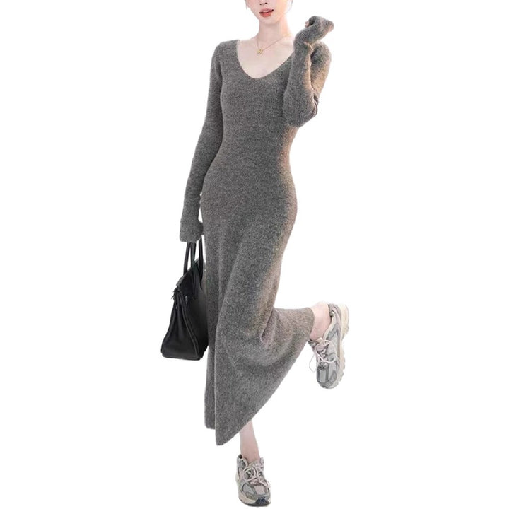Damen Strickkleid mit tiefem V-Ausschnitt und figurbetontem Schnitt Drune