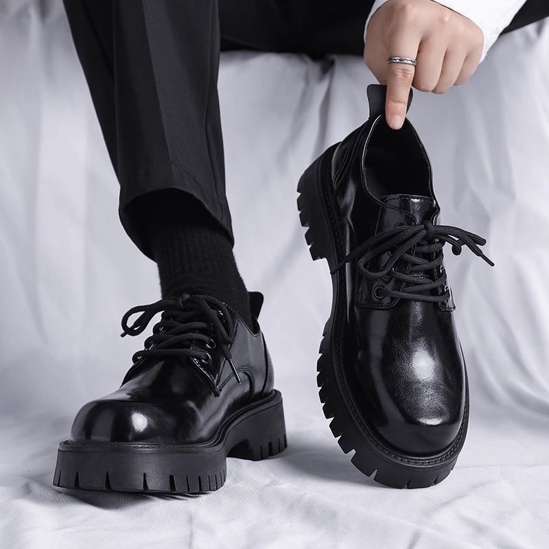 Herren modische Schnürschuhe mit robustem Profil und rutschfester Sohle Drune