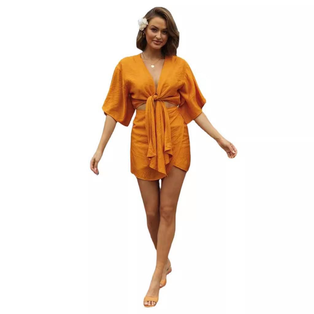 Damen Kurzarm-Kleid mit raffiniertem Knoten-Design und fließendem Stoff Drune