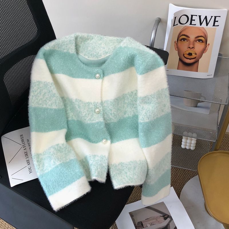 Damen Kuschelige Strickjacke mit Perlknöpfen Drune