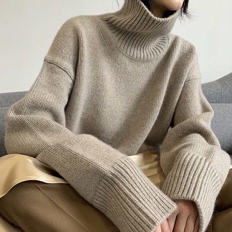 Damen Ikonischer Pullover mit hohem Kragen und Oversized-Schnitt Drune