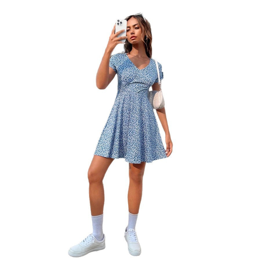 Damen Sommerliches Freizeitkleid mit floralen Mustern und schwingendem Rock Drune