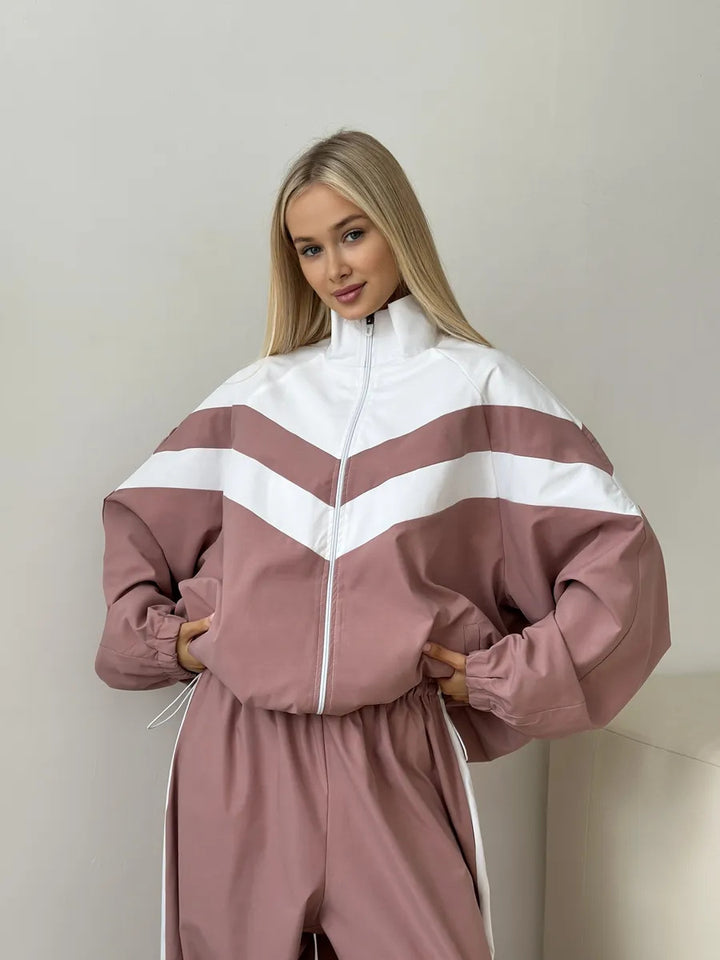 Damen sportliche Windbreaker-Jacke mit hohen Kragen und kontrastierenden Streifen Drune