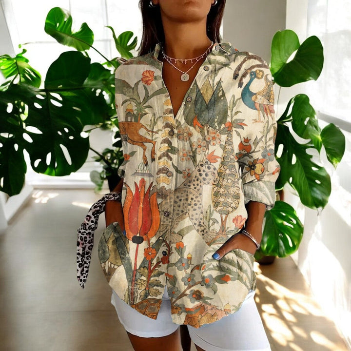 Drune | Lebhafte Bluse mit Blumenknöpfen für Damen