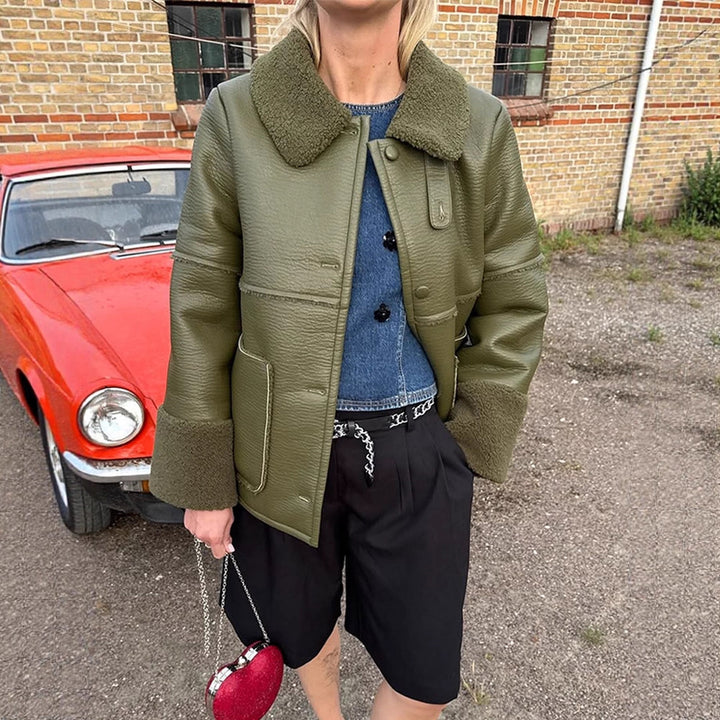 Damen Kunstlederjacke mit flauschigem Kragen und praktischen Taschen Drune