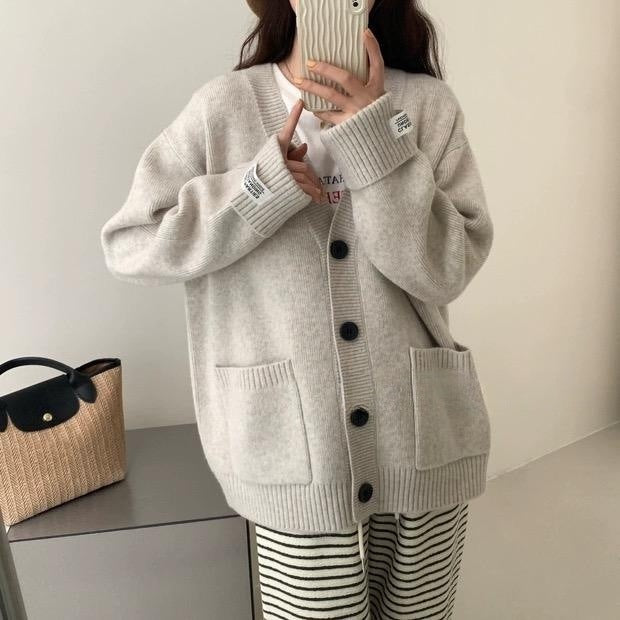 Damen Strickjacke mit lässigem Schnitt und großen Taschen Drune