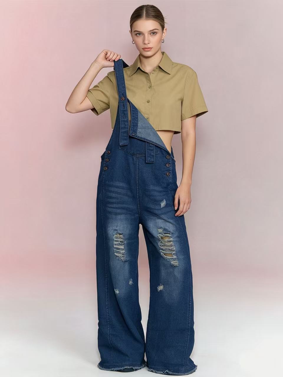 Damen nan moderne Baggy-Latzhose aus pigmentgefärbtem Stretch-Denim mit verstellbaren Trägern und sichtbaren Rissen Drune