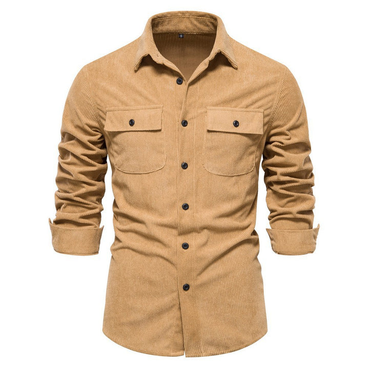 Herren nan feines Cord-Übershirt mit Brustpatten, durchgehender Knopfleiste und körpernaher Silhouette Drune