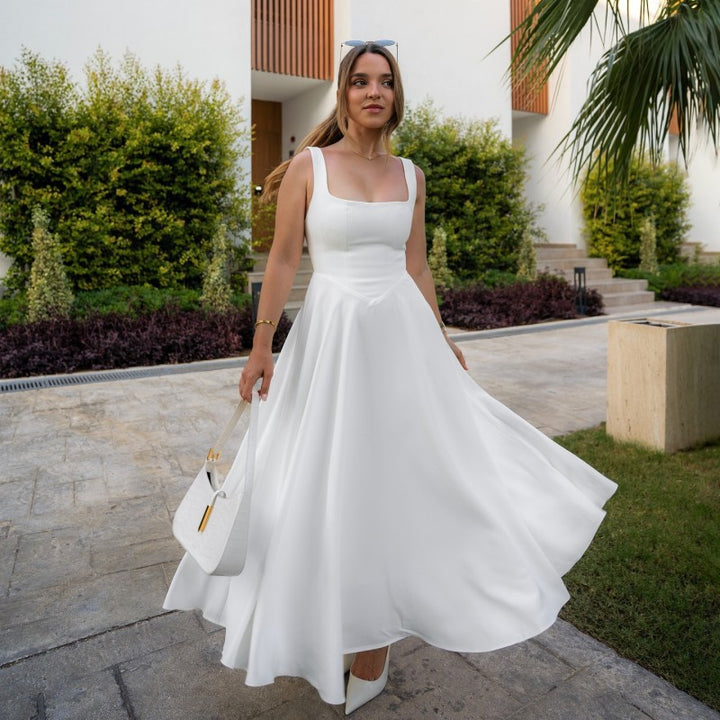 Damen Abendkleid mit quadratischem Ausschnitt und fließendem Rock Drune
