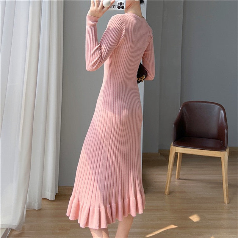 Damen Strickkleid mit eleganter Rippstruktur und fließendem Saum Drune